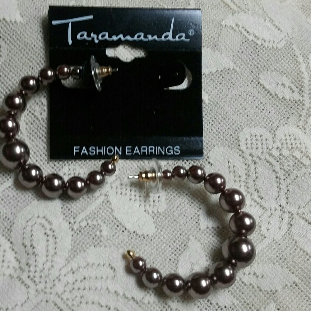 small 3/4 hoop earrings